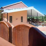 بيت للعطل Bezolot Resort.