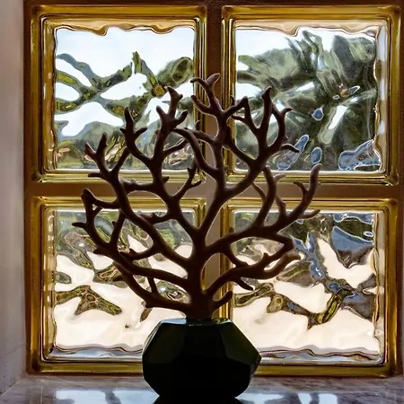 Bezolot Resort. Karousádes