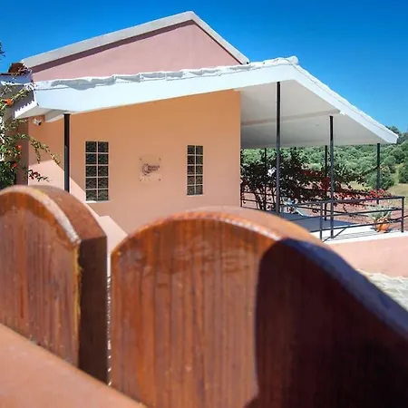 Prázdninový dům Bezolot Resort.