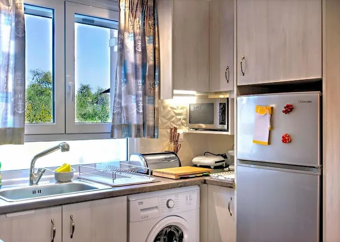 Tatil Evi Bezolot Resort. Karousádes