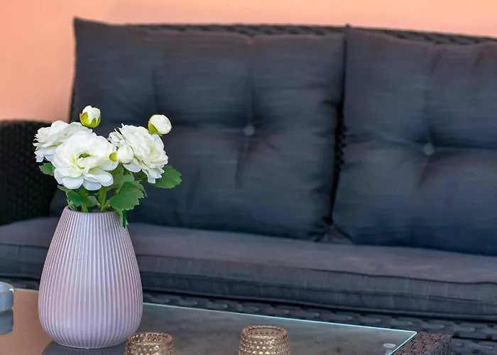 펜션 Bezolot Resort. Karousádes